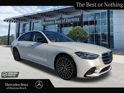 Certified 2023 Mercedes-Benz S 500 4MATIC image 1
