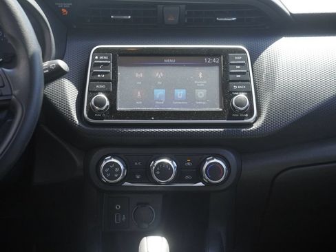 Used 2024 Nissan Kicks S FWD image 21