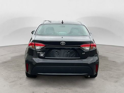 Used 2021 Toyota Corolla LE FWD image 4