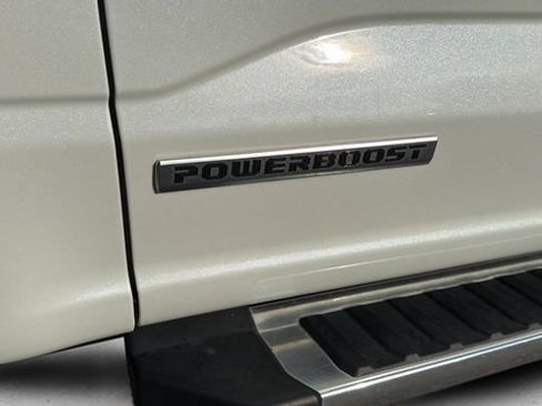 Used 2024 Ford F150 Lariat w/ Tow/Haul Package AWD/4WD image 39