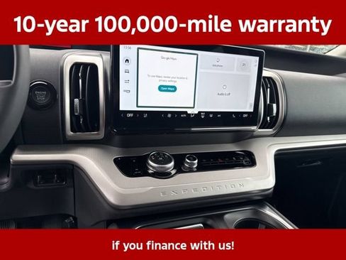 Used 2025 Ford Expedition Active RWD image 28