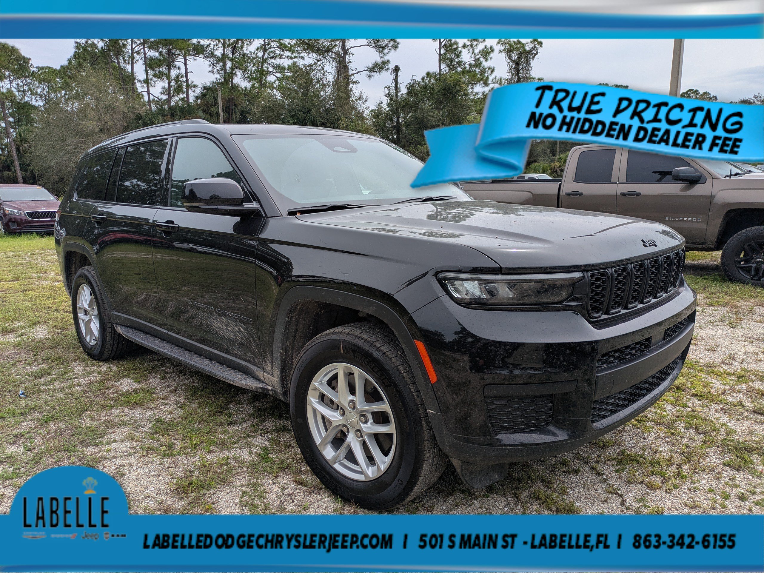 Used 2025 Jeep Grand Cherokee L Altitude RWD image 2
