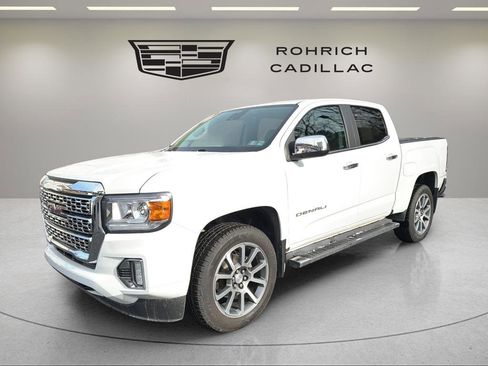 Used 2022 GMC Canyon Denali image 1