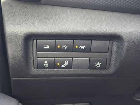 Used 2025 Nissan Kicks Play S image 21