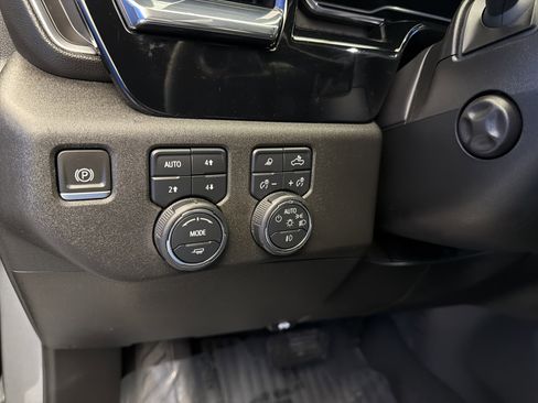 Used 2024 Chevrolet Silverado 1500 LTZ w/ Z71 Off-Road Package image 14