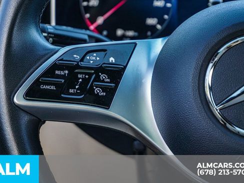 Used 2025 Mercedes-Benz C 300 C 300 image 28