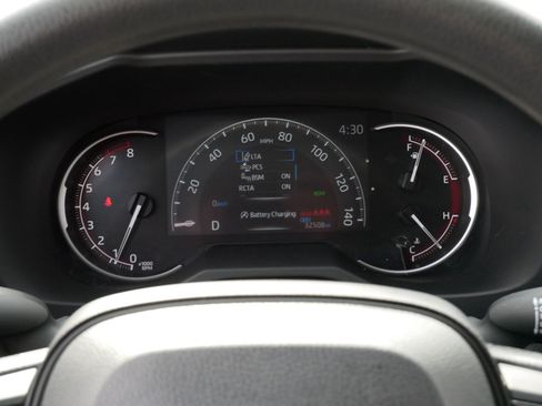 Certified 2025 Toyota RAV4 XLE image 21