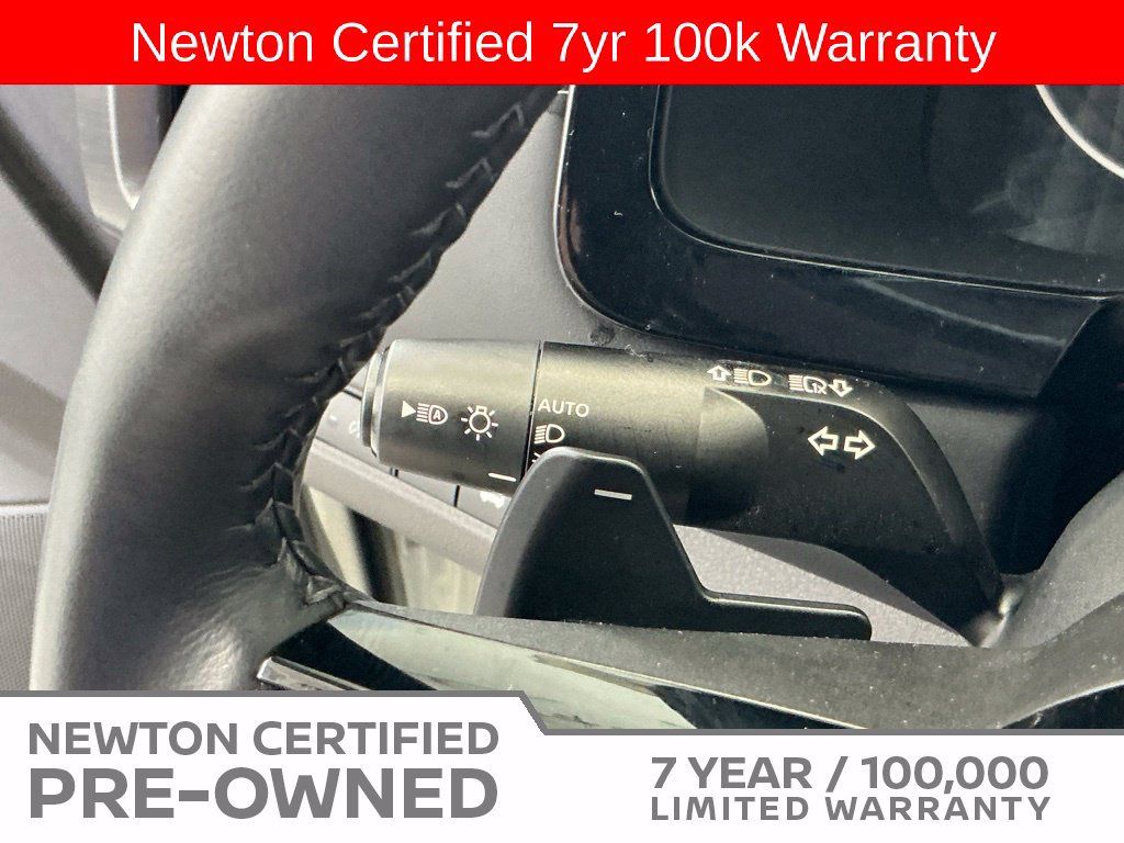 Used 2024 Nissan Pathfinder SL AWD/4WD image 39