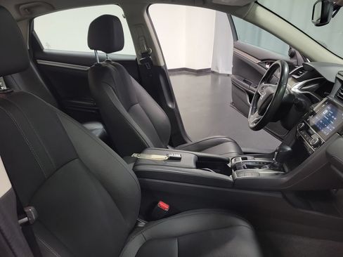 Used 2018 Honda Civic EX-L image 31