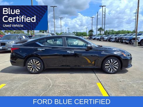 Used 2024 Nissan Altima 2.5 SV FWD image 8