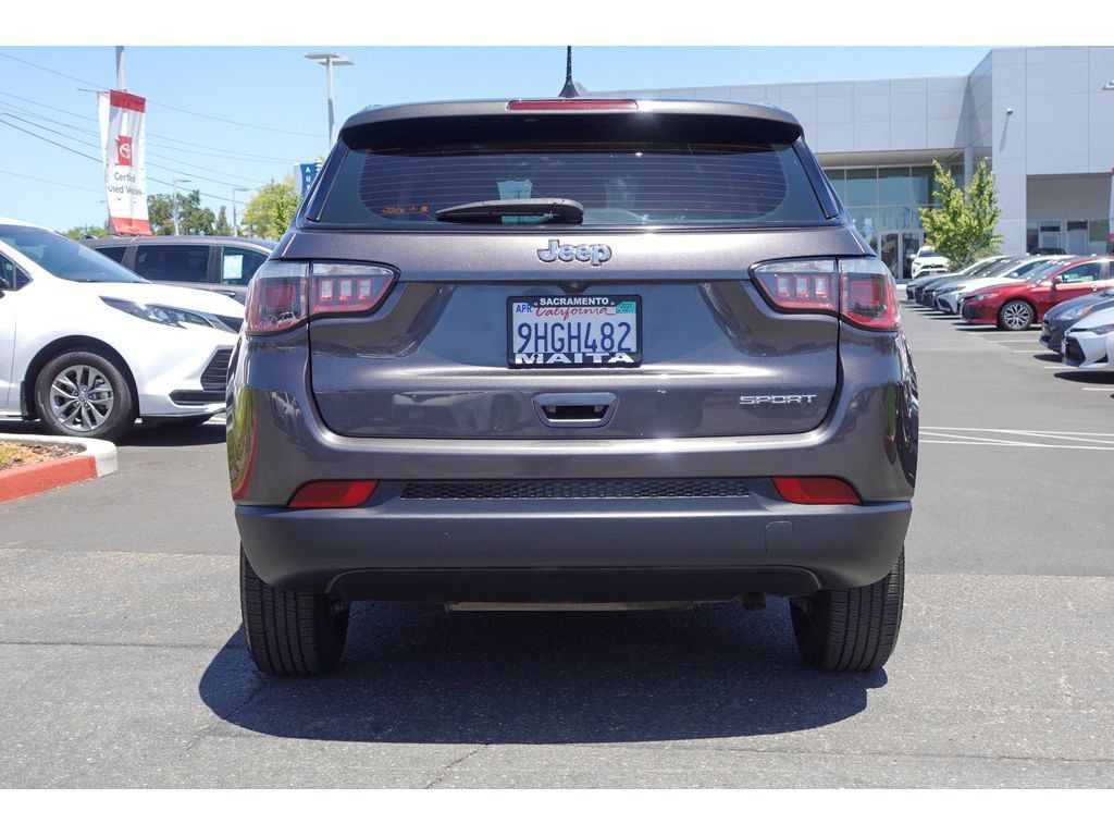 Used 2019 Jeep Compass Sport FWD image 7