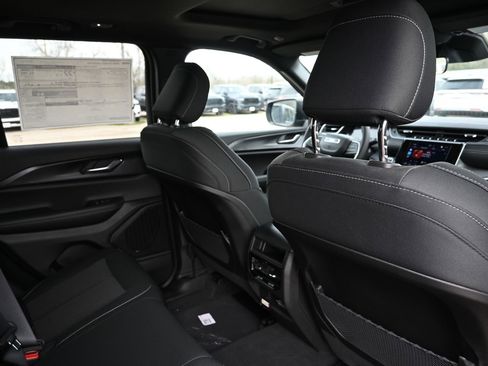 New 2026 Jeep Grand Cherokee Laredo image 22