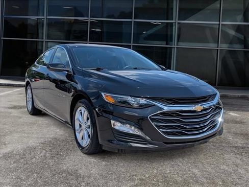 Used 2024 Chevrolet Malibu LT FWD image 1