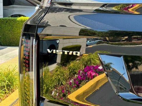 New 2026 Cadillac Vistiq Sport w/ LPO, Floor Liner Package image 27