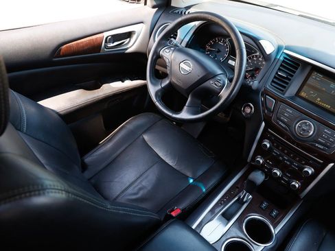 Used 2013 Nissan Pathfinder SL w/ SL Premium Pkg image 20