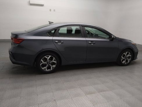 Used 2020 Kia Forte LXS image 10