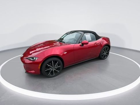 Certified 2025 MAZDA MX-5 Miata Grand Touring RWD image 8