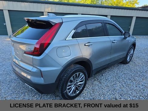 Used 2025 Cadillac XT4 Premium Luxury w/ Cold Weather Package FWD image 6