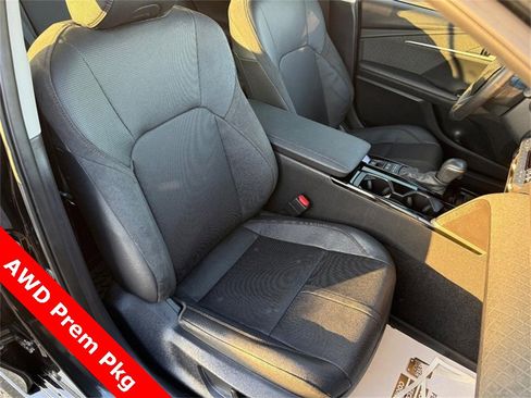 Used 2025 Toyota Camry XLE image 11