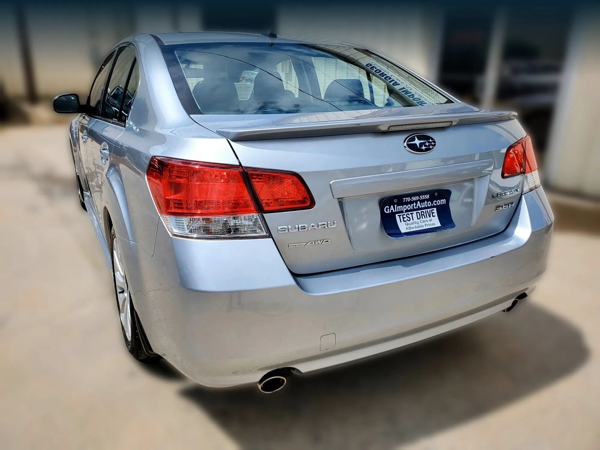 Used 2012 Subaru Legacy 3.6R Limited AWD/4WD image 10