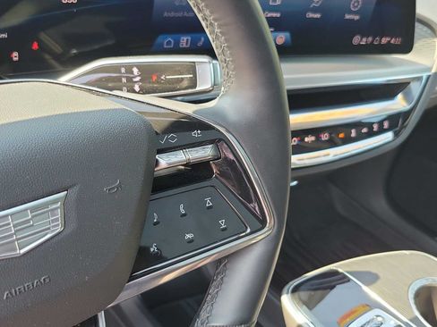 Used 2024 Cadillac Lyriq Luxury w/ LPO, Floor Liner Package RWD image 27