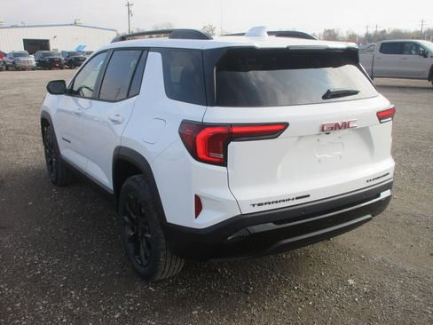 New 2026 GMC Terrain Elevation w/ Elevation Premium Package image 7