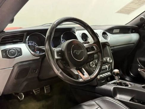 Used 2016 Ford Mustang GT Premium image 12