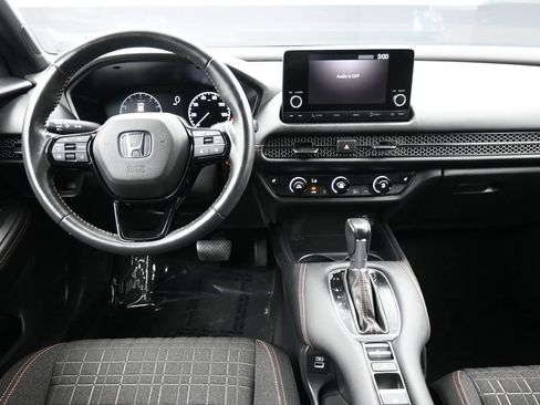 Certified 2023 Honda HR-V Sport image 19