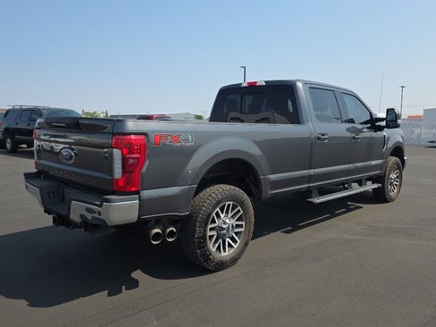 Used 2017 Ford F350 Lariat w/ Lariat Ultimate Package AWD/4WD image 8