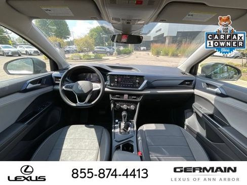 Used 2024 Volkswagen Taos SE FWD image 14