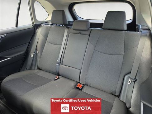 Certified 2023 Toyota RAV4 LE AWD/4WD image 15