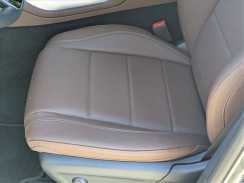 Used 2026 Mercedes-Benz GLE 350 4MATIC image 4