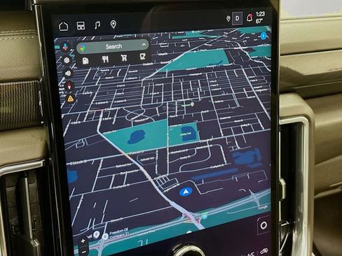 Used 2025 GMC Yukon Elevation w/ Technology Package image 15