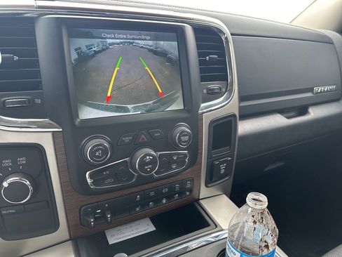 Used 2017 RAM 2500 Laramie w/ Sport Appearance Group image 9