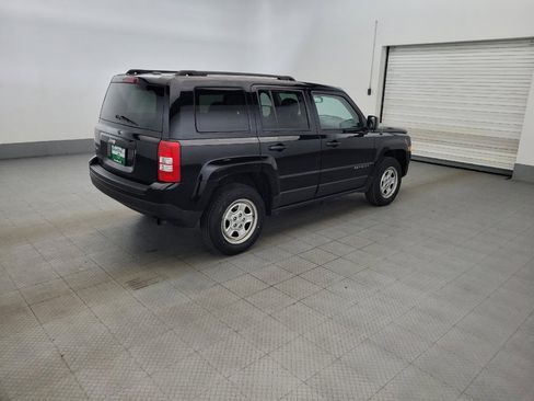 Used 2016 Jeep Patriot Sport w/ Power Value Group AWD/4WD image 10
