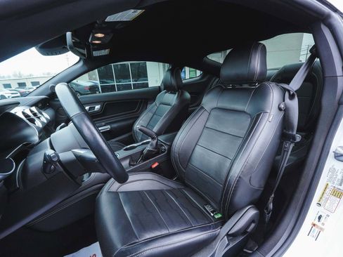 Used 2022 Ford Mustang GT Premium w/ Equipment Group 401A image 29