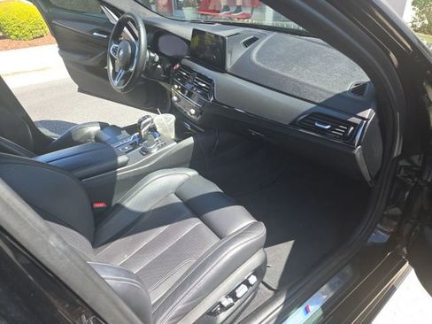 Used 2020 BMW M5 w/ Executive Package image 18