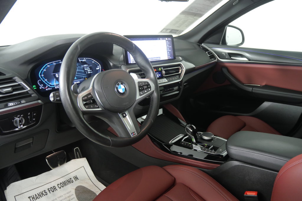 Certified 2024 BMW X4 xDrive30i w/ Premium Package AWD/4WD image 13