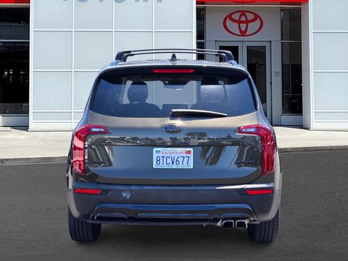 Used 2023 Kia Telluride EX X-Line AWD/4WD image 5