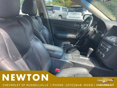 Used 2010 Nissan Maxima 3.5 SV w/ Sport Pkg FWD image 8