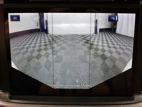 Used 2022 Ford F150 Platinum image 24