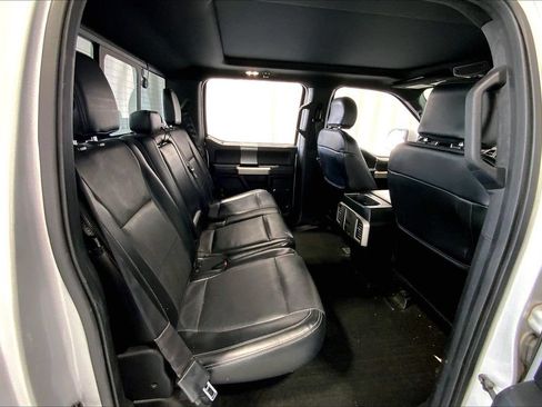 Used 2015 Ford F150 Lariat w/ Equipment Group 502A Luxury AWD/4WD image 25