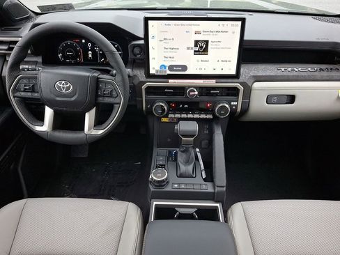 New 2026 Toyota Tacoma Limited AWD/4WD image 11
