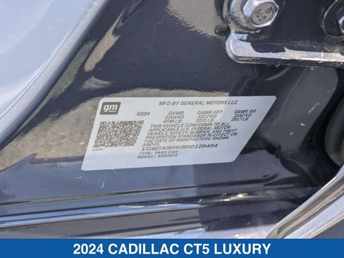 Used 2024 Cadillac CT5 Luxury w/ Sun And Sound Package AWD/4WD image 39