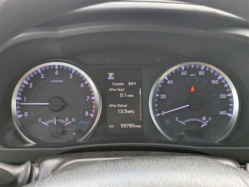 Used 2019 Toyota Highlander LE image 25