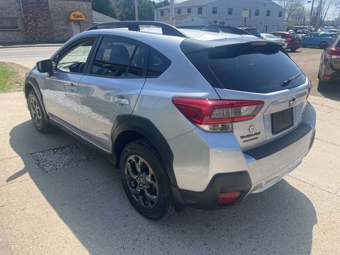 Used 2021 Subaru Crosstrek 2.5i Sport w/ Moonroof Package AWD/4WD image 3