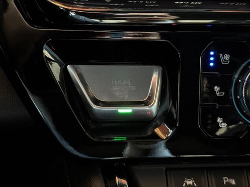Certified 2023 GMC Sierra 1500 AT4 w/ AT4 Preferred Package AWD/4WD image 29