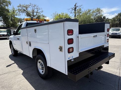 Used 2008 Chevrolet Silverado 2500 W/T image 6