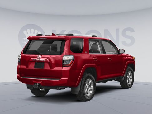 Used 2021 Toyota 4Runner SR5 Premium w/ Moonroof Package AWD/4WD image 2