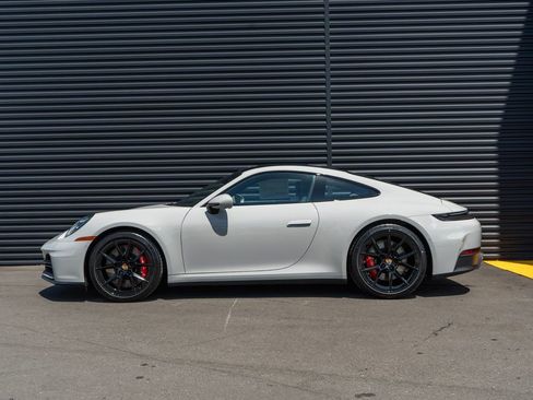 New 2026 Porsche 911 Carrera S image 2